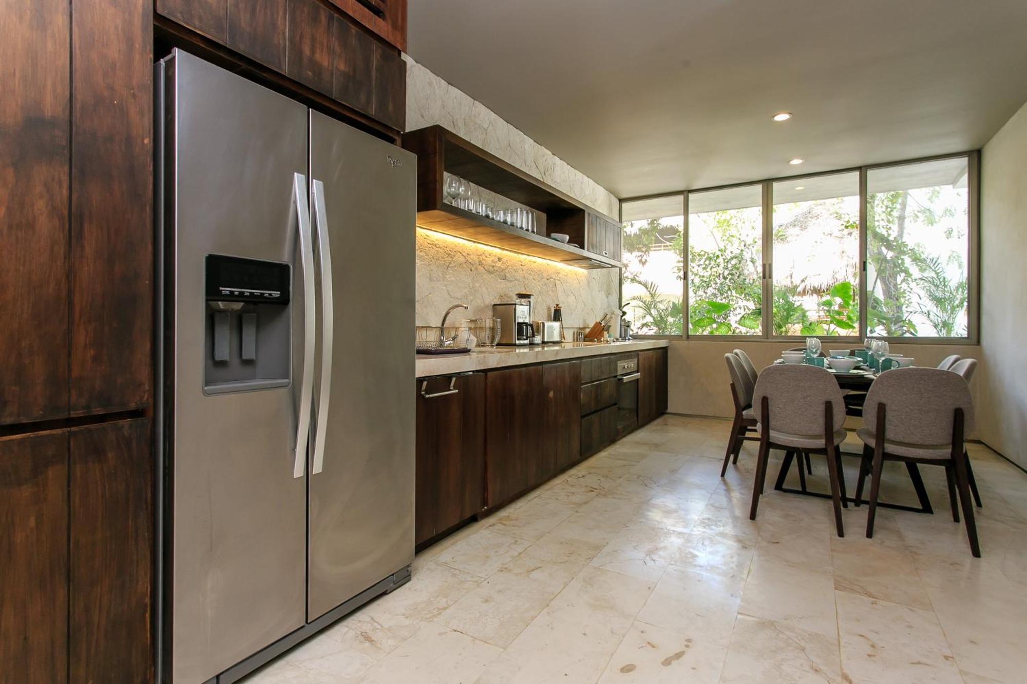 Eco-Chic Design Condos Wrapped In Nature'S Elements By Stella Rentals ตูลุม ภายนอก รูปภาพ