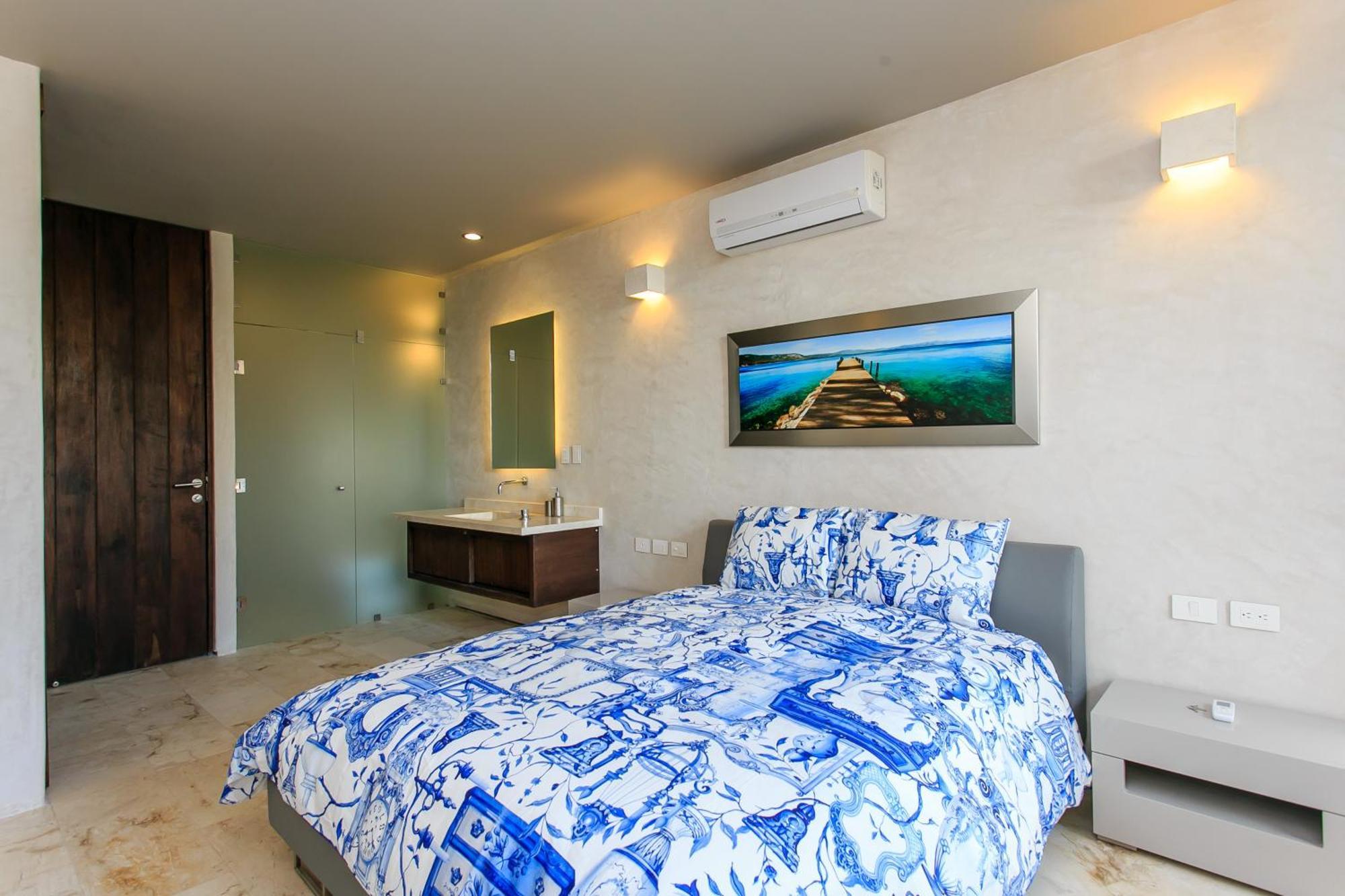 Eco-Chic Design Condos Wrapped In Nature'S Elements By Stella Rentals ตูลุม ภายนอก รูปภาพ